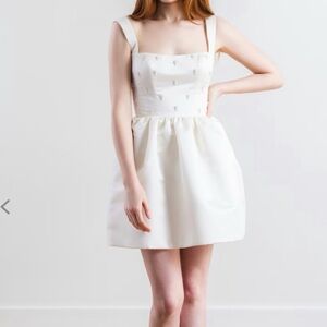 BY WATTERS Elegant White Mini Dress